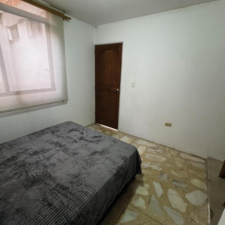 Spacious Family Apartment - Three-Bedroom Apartment - 23