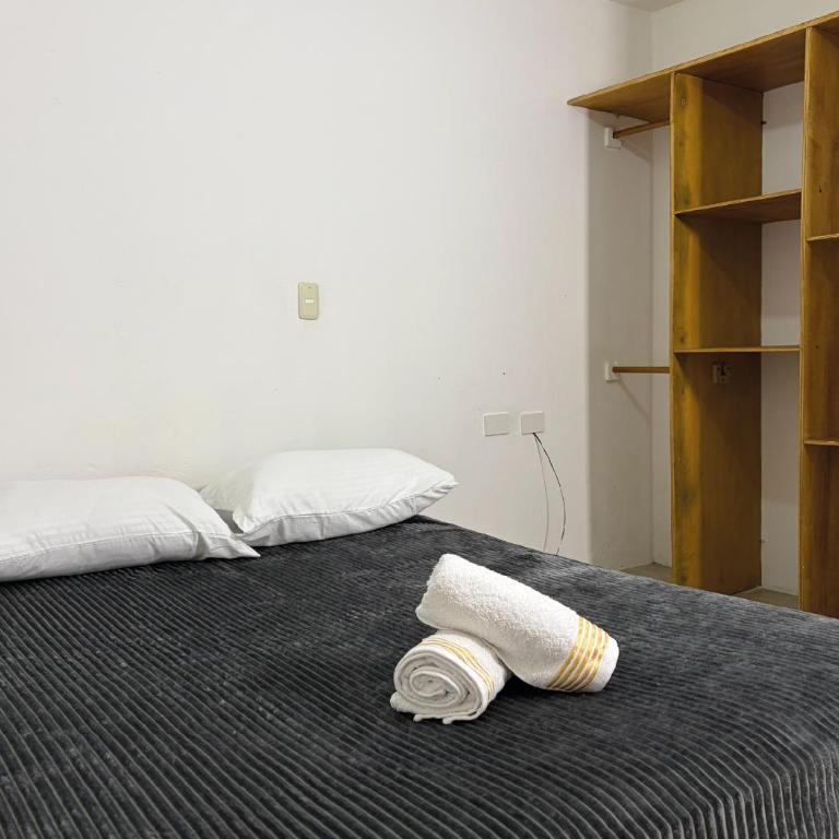 Spacious Family Apartment - Three-Bedroom Apartment - 8