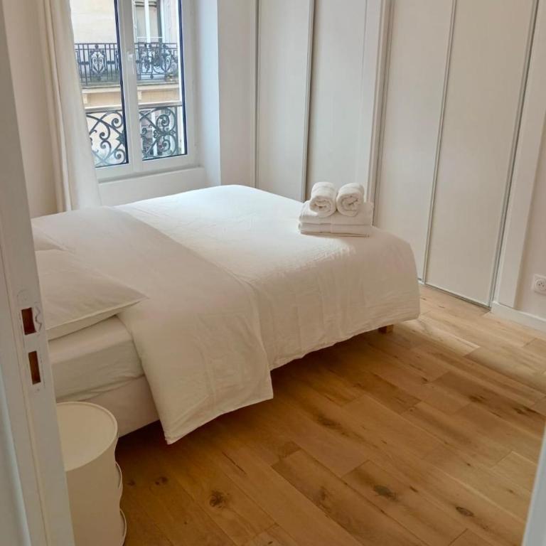 Beautiful spacious apt - Appartement 3 Chambres - 14