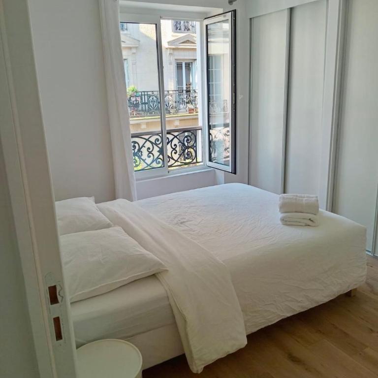 Beautiful spacious apt - Appartement 3 Chambres - 18