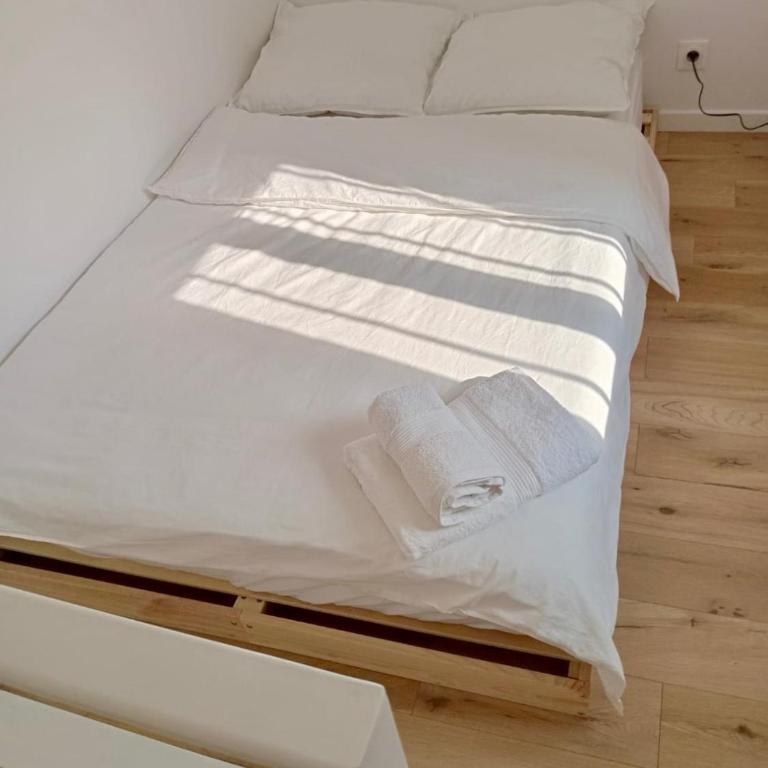 Beautiful spacious apt - Appartement 3 Chambres - 40