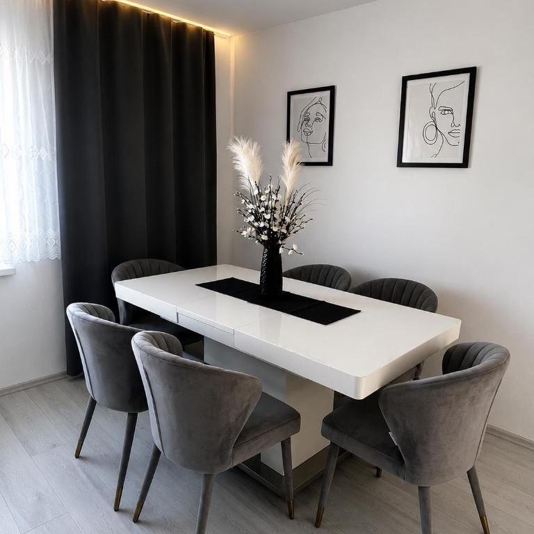 Moderne 3-Zimmer-Wohnung in unmittelbarer Nähe zur Plus City - Apartment mit 3 Schlafzimmern - 3