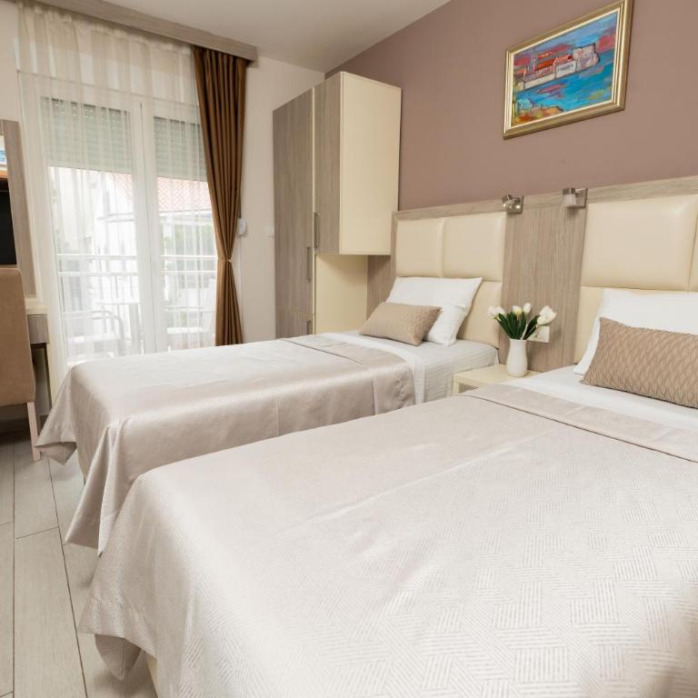 Villa Bojana - Klasična Jednokrevetna Soba sa Balkonom - 3