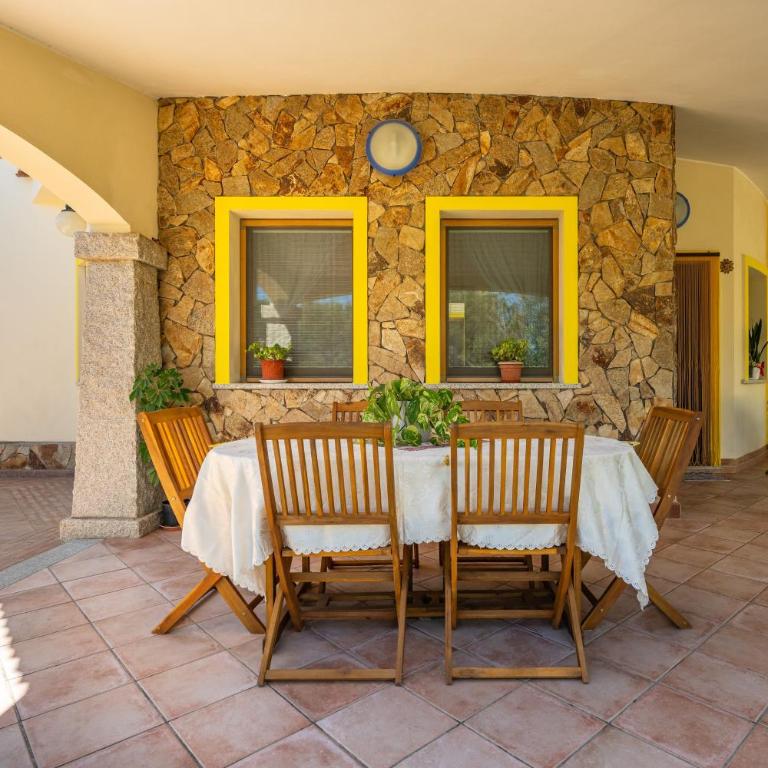Villa Stefania Costa Rei - Three-Bedroom House - 2