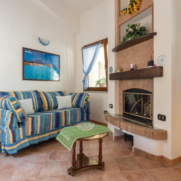 Villa Stefania Costa Rei - Three-Bedroom House - 12