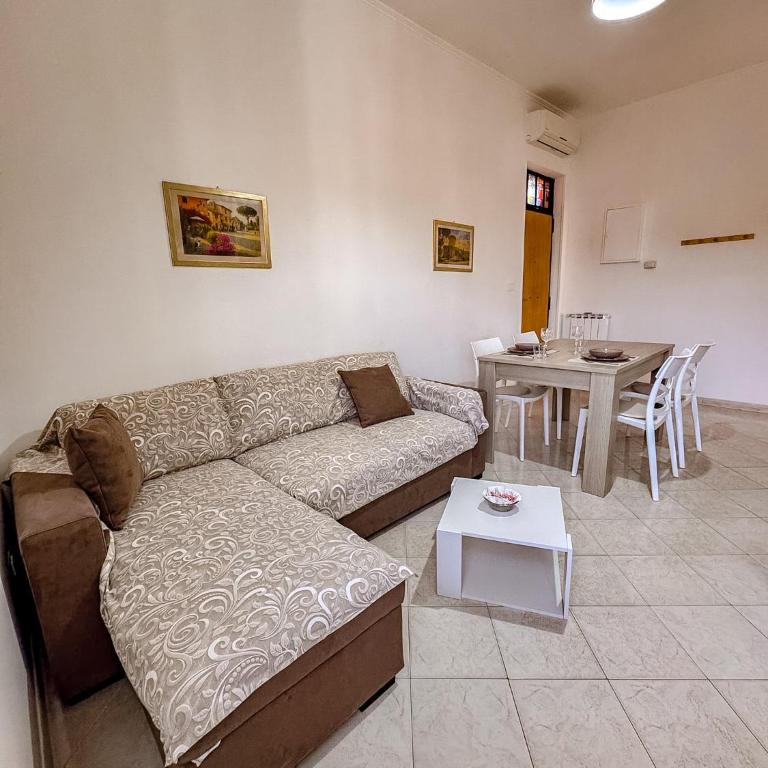 Domus Castelli - Appartamento con 1 Camera da Letto - 2