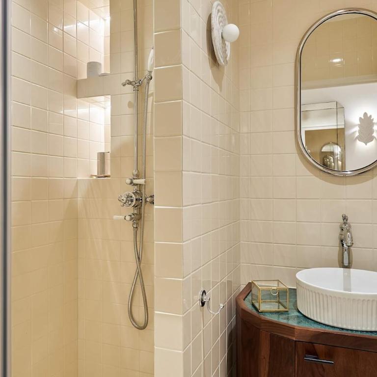 Beautiful new triplex - Appartement 2 Chambres - 12