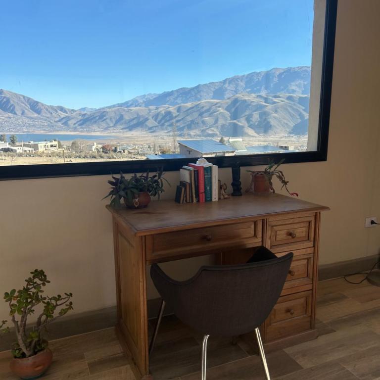 Mountain House in Tafí del Valle Panoramic Views & Nature Escape - Three-Bedroom House - 4