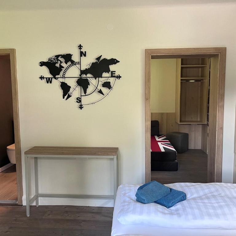 Gasthof Fair - Dreibettzimmer mit Bergblick - 21