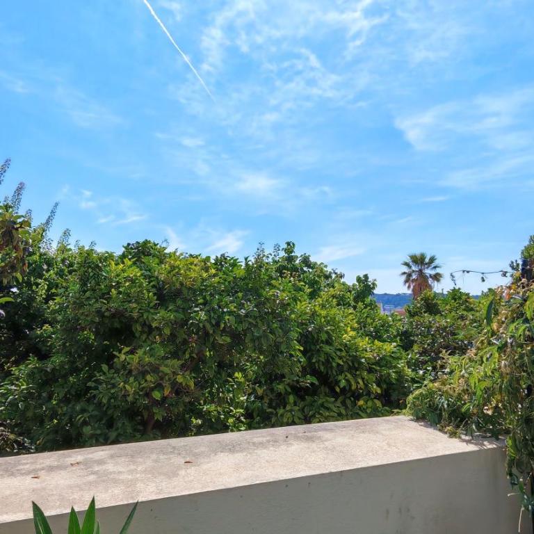 Saturnino Garden Terrace - Two-Bedroom Apartment - 32