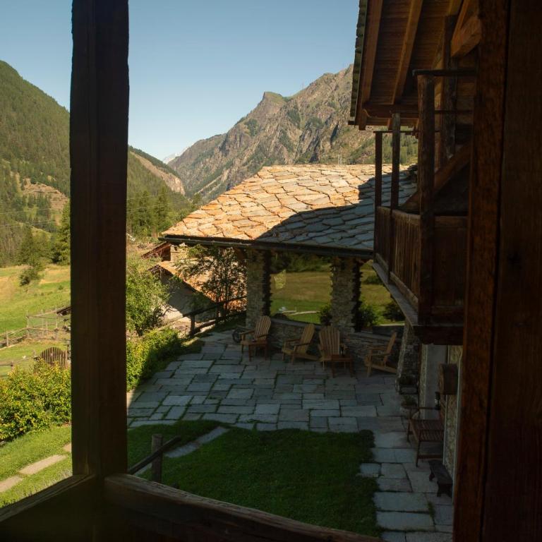 Agriturismo Plan de la Tour B&B - Camera Superior Matrimoniale/Doppia con Letti Singoli con Vista Montagna - 8
