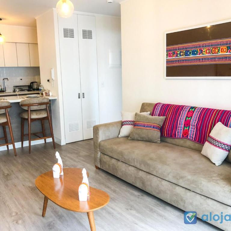 Cozy 1BR Apt with LED Lights - Perfect for Couples - One-Bedroom Apartment - 4