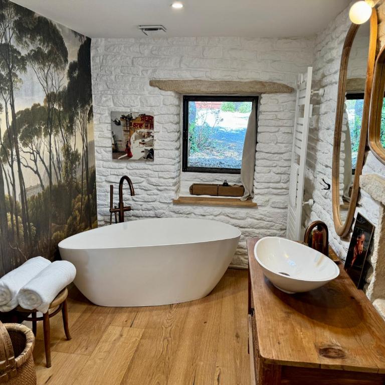Les Cinq Bories - Demeure d'exception à 10 minutes à pied du village de Gordes - Villa Deluxe - 93