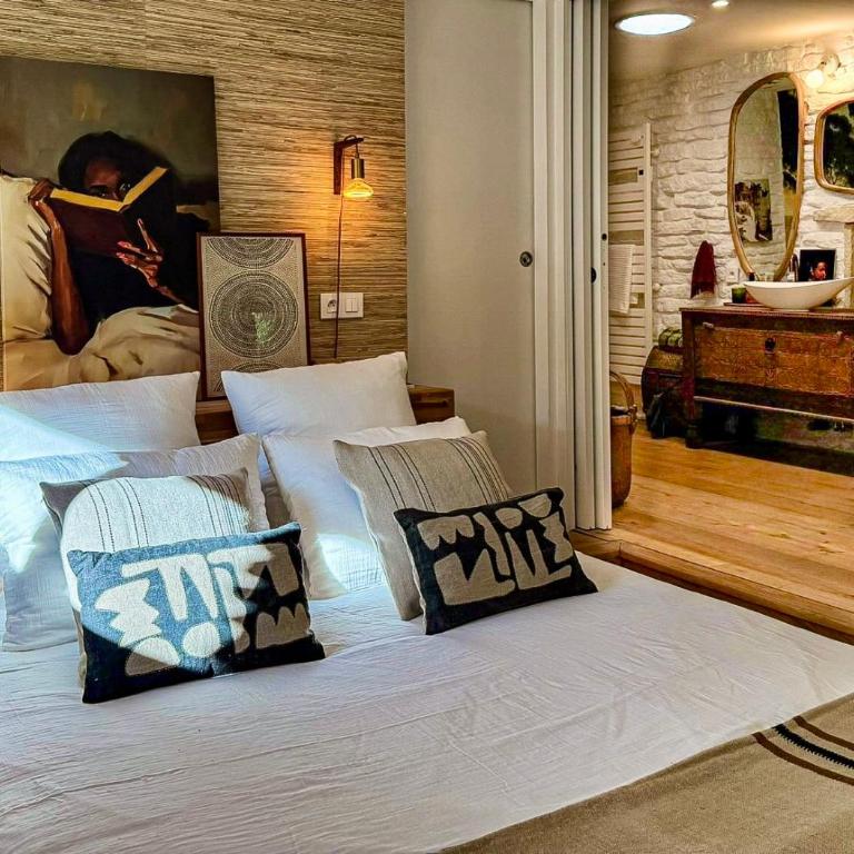 Les Cinq Bories - Demeure d'exception à 10 minutes à pied du village de Gordes - Villa Deluxe - 90