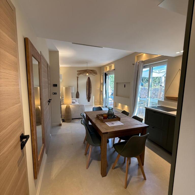 Le cabanon de Nino - Two-Bedroom Villa - 10