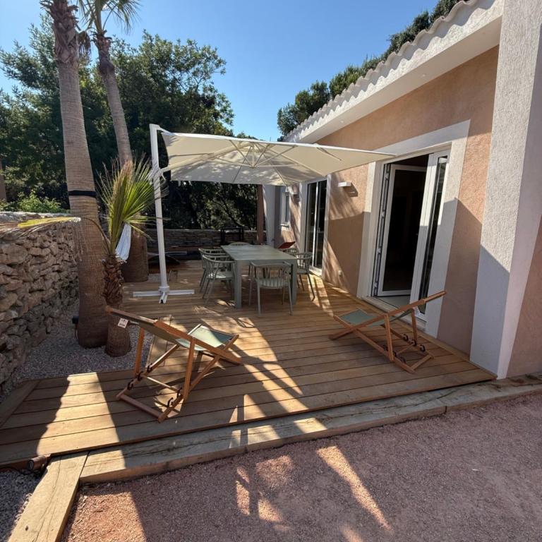 Le cabanon de Nino - Two-Bedroom Villa - 3