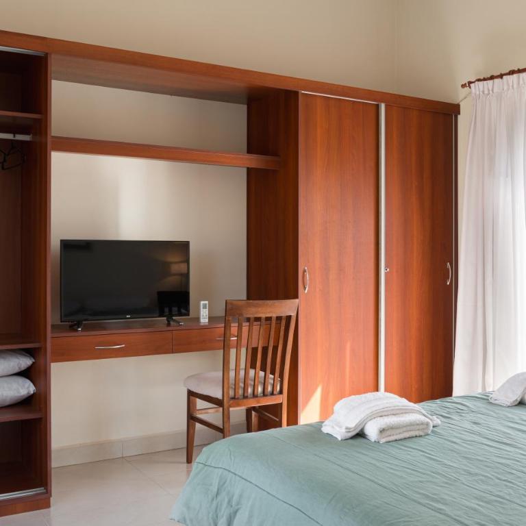 CASA CIEN Wine stay-Estancia de Cafayate - Two-Bedroom House - 8