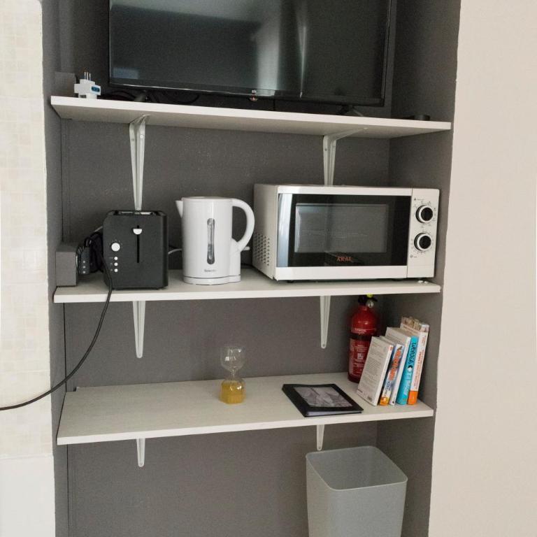 Centro Torino's Suite a 2 Min da Porta Nuova - Two-Bedroom Apartment - 12