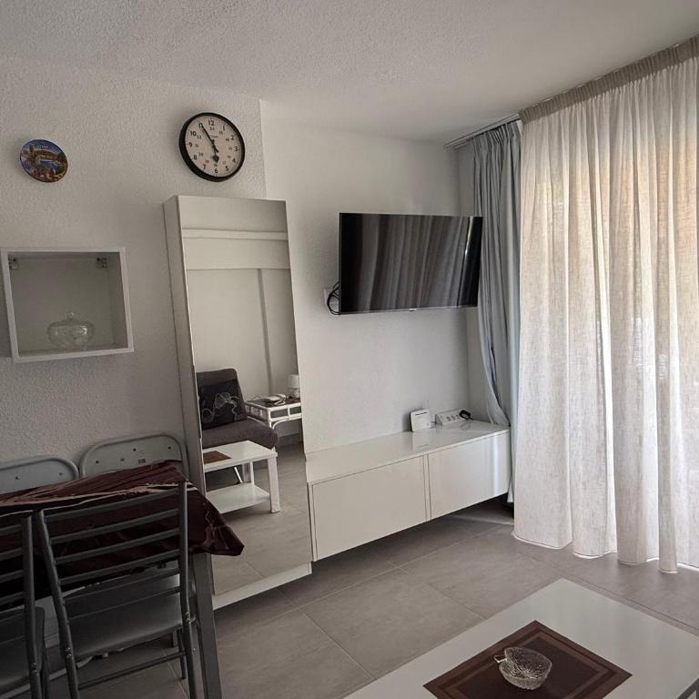 Apartment By The Beach Few Steps - Apartamento Superior de 1 dormitorio con balcón - 5