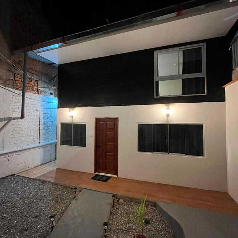 Munay House - One-Bedroom Apartment - 2