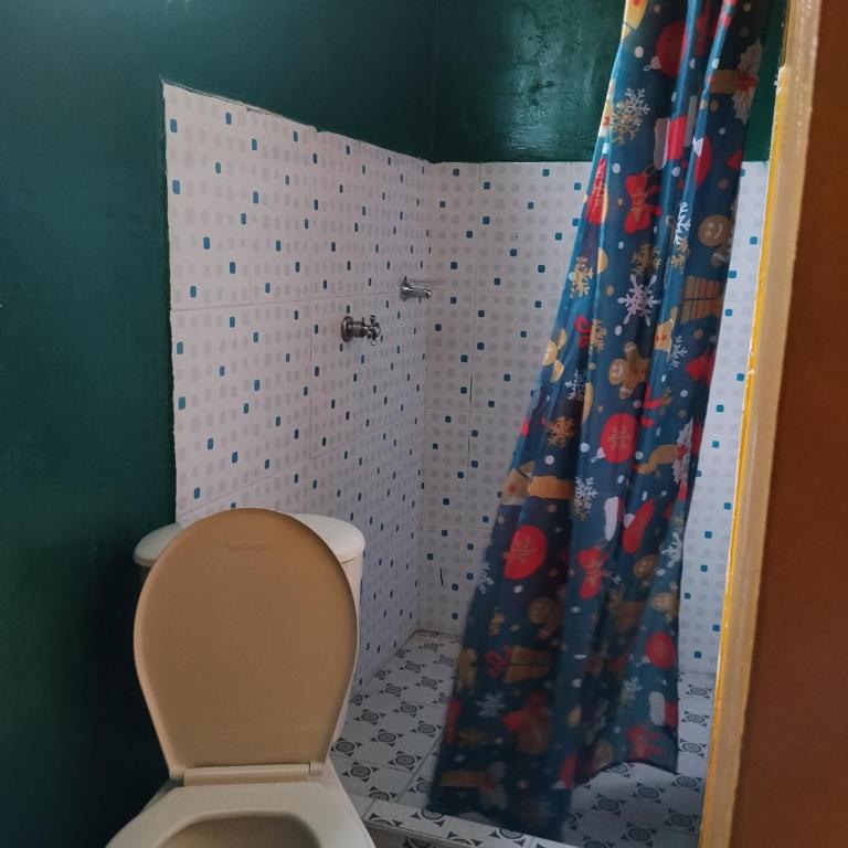 Hospedaje Mundial - Habitación Doble con baño privado - 1 o 2 camas - 1