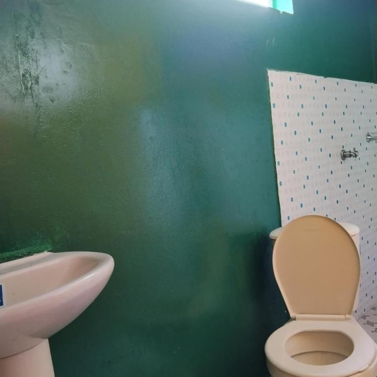 Hospedaje Mundial - Habitación Doble con baño privado - 1 o 2 camas - 3