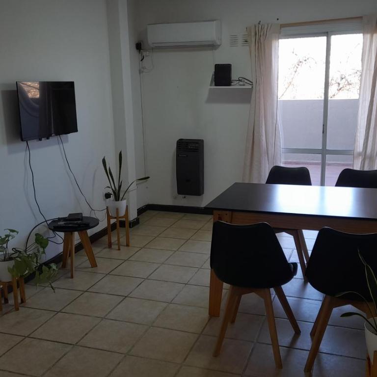 Departamento Mendoza JBJusto - Apartamento - 2