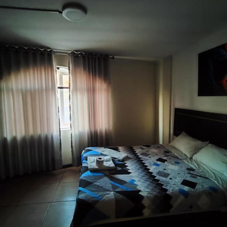 Deluxe Miraflores - Deluxe Room - 3