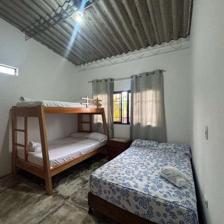 Hospedaje el Corneto - Habitación cuádruple - 2