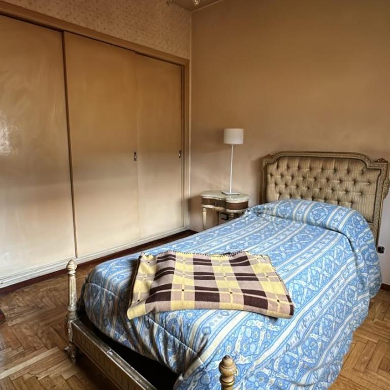 depto de 3 ambientes a 3 cuadras de la peatonal - Apartamento de 1 dormitorio - 3