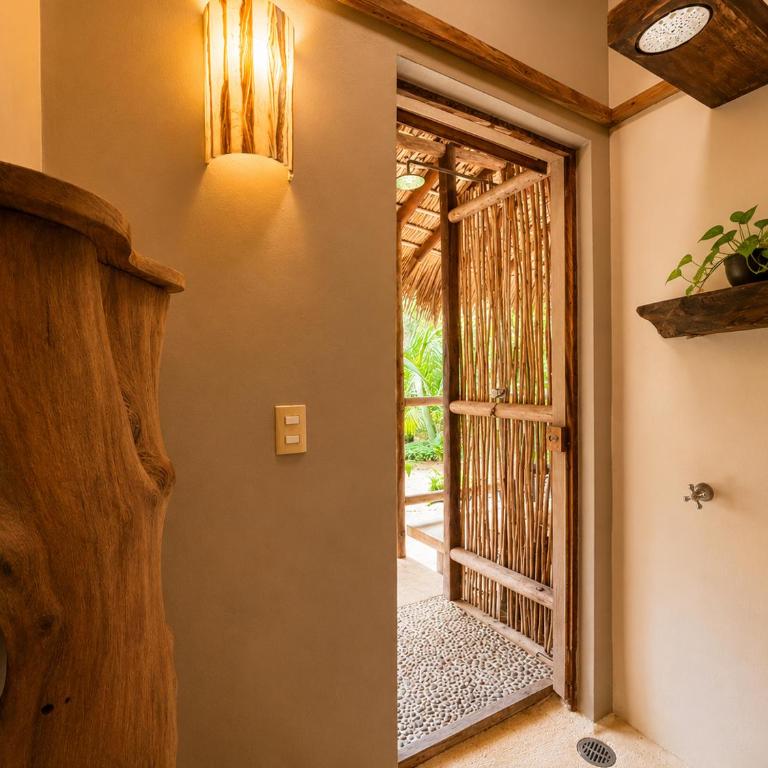 Casa KUUL, elegant fusion of house and garden. - Villa de 3 dormitorios - 42