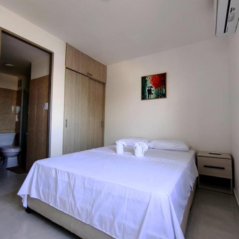 Beautiful apartment just a few steps from the beach - Three-Bedroom Apartment - 9
