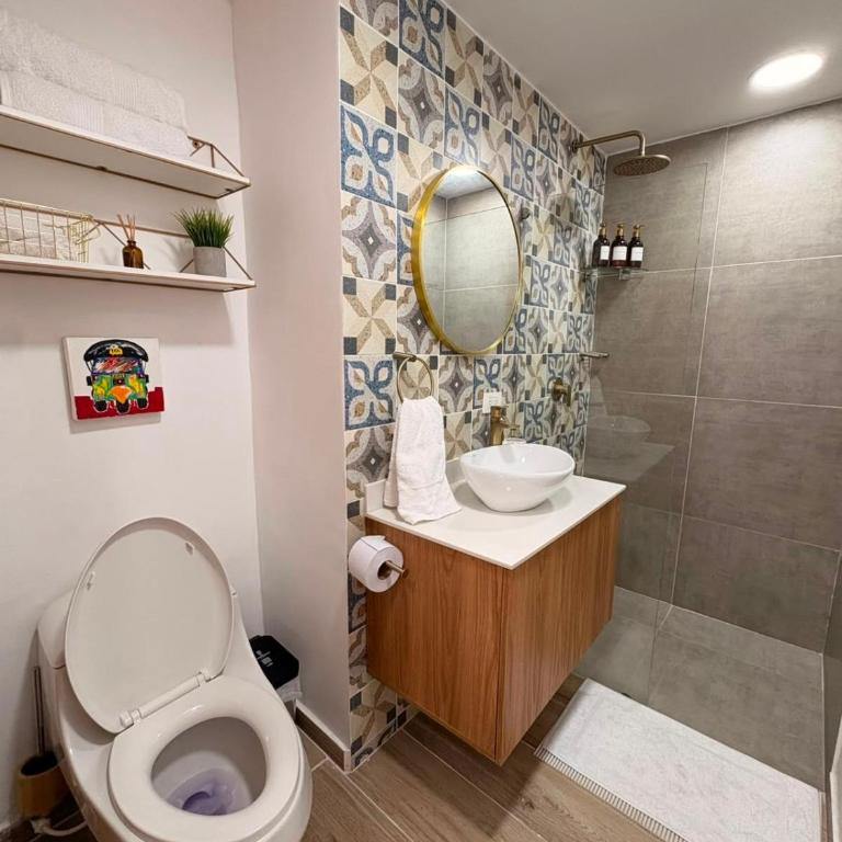 Sunset Frente al Mar -Piscina - Cerca Aeropuerto - One-Bedroom Apartment with Balcony and City View - 30