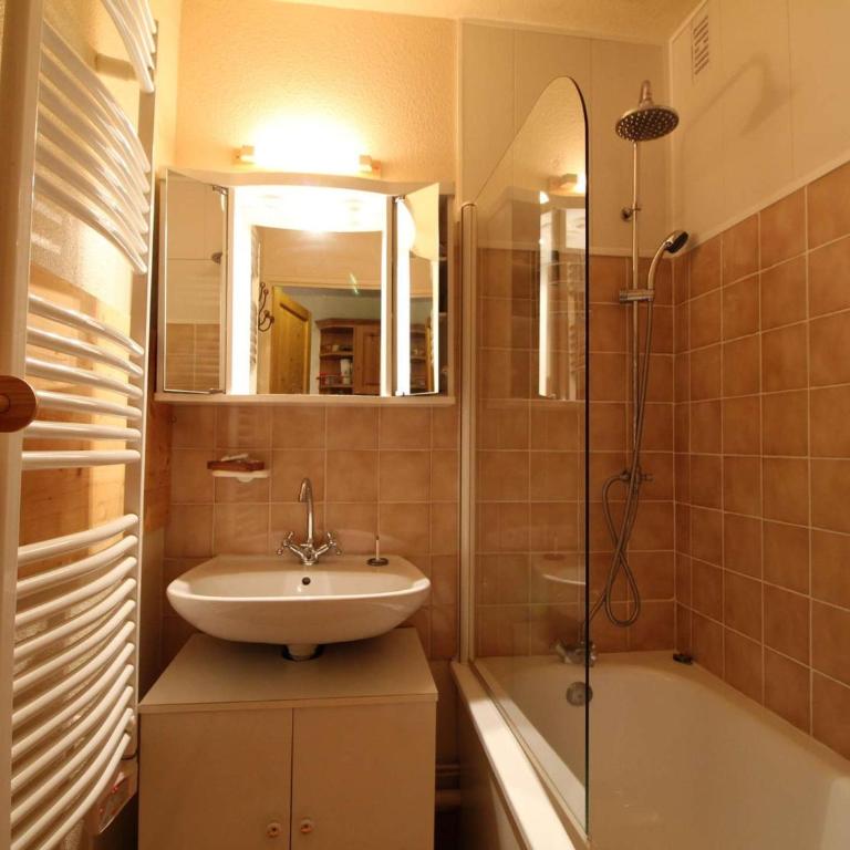 Appartement 4 pièces avec cheminée, près du télésiège - FR-1-687-78 - Studio - 7