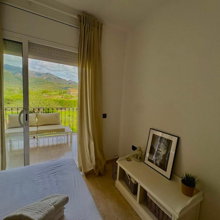 Golden Beach, Pool, and Mountain - Apartamento de 2 dormitorios - 22