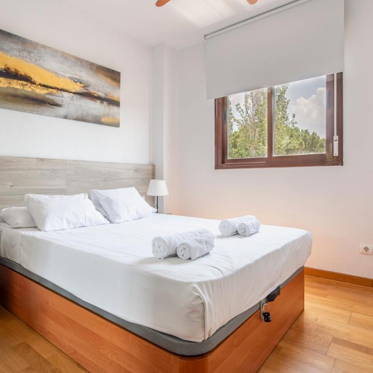 Apartamento con piscina, gym & parking Aeropuerto, IFEMA & Metropolitano by beBalmy - Apartment mit 1 Schlafzimmer - 11