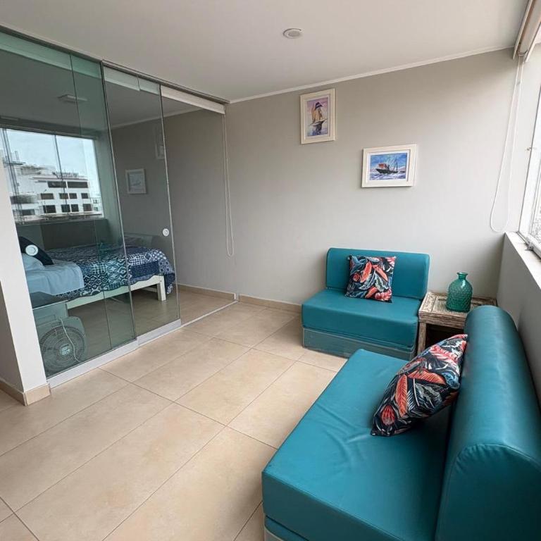 Luxury Apartment with 3 Levels, Rooftop Mirador & BBQ - One-Bedroom Apartment - 9