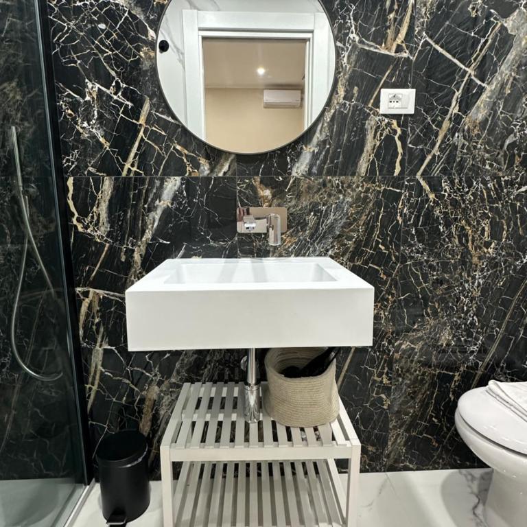 Dimora Romana Suites - Camera Quadrupla Comfort - 3