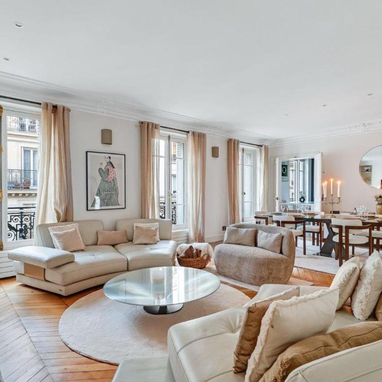 Luxury Three-Bedroom Apartment near Parc Monceau Paris 8th - Appartement - 5