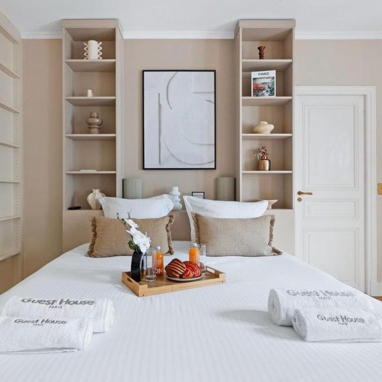 Luxury Three-Bedroom Apartment near Parc Monceau Paris 8th - Appartement - 18