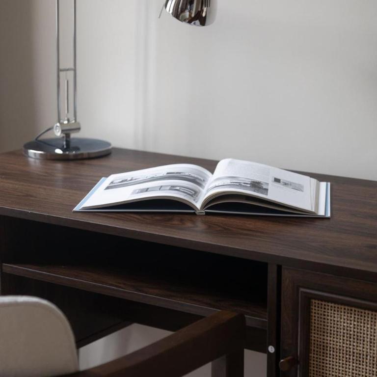 Luxury Three-Bedroom Apartment near Parc Monceau Paris 8th - Appartement - 28