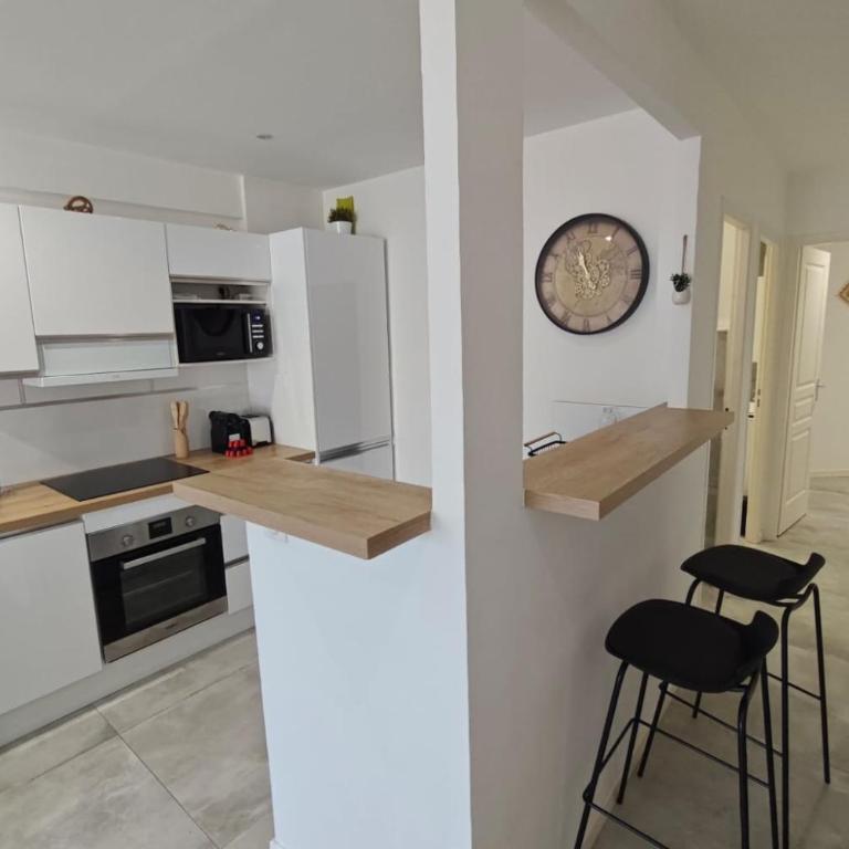 Appart 2 chambres calme & lumineux proche tram - Appartement - 4