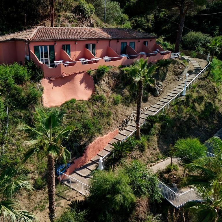 Hotel Calysea Tropea - Breakfast & Brunch Until 13-00 Included - Free Private Parking - Camera Quadrupla con Vista Mare - 1