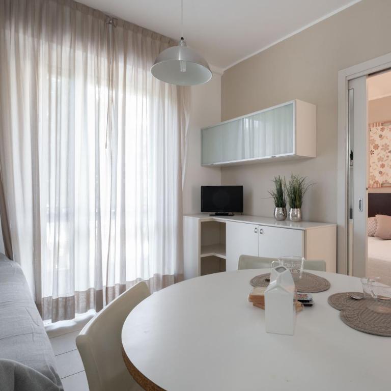 Elegante Appartamento Fronte Mare nel Residence El Palmar - Appartamento con 1 Camera da Letto - 2