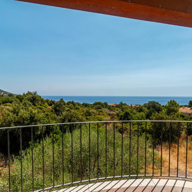 Blue in Green - Appartamento con 2 Camere da Letto, Terrazza e Vista Mare - 33