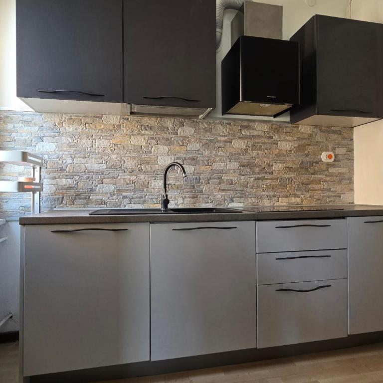 The Elegant and Contemporary Oasis in Parco Ruffini - One-Bedroom Apartment - 26