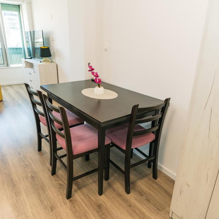 TORO Orca apartments - Studio - 10