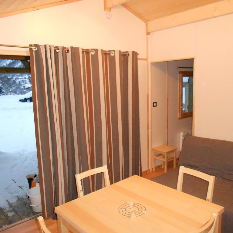 Camping du Ô des bluches - Chalet 2 Chambres - 19