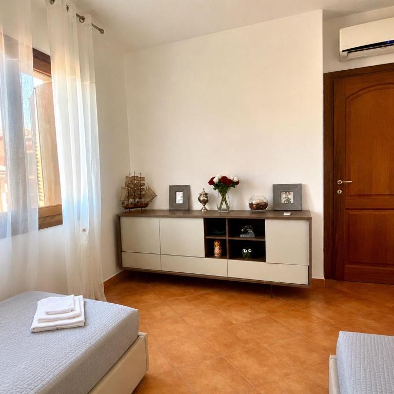 Rose House - Two-Bedroom Apartment - 21