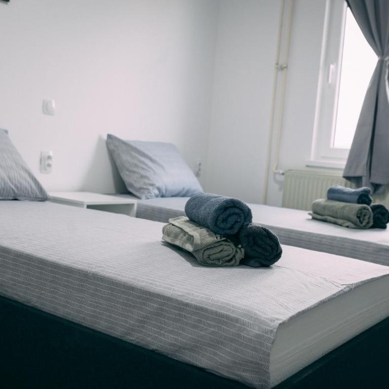 La Casa - Dreibettzimmer mit Bad - 2